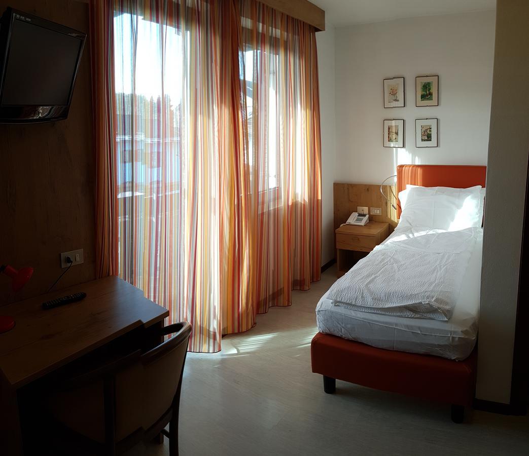 Hotel Olimpic Baselga di Pinè Екстериор снимка